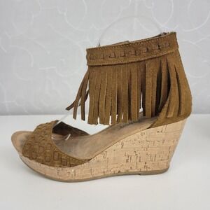 Minnetonka Womens Sandals Size 6 Brown Suede Leather Fringe Cork Wedge Heels